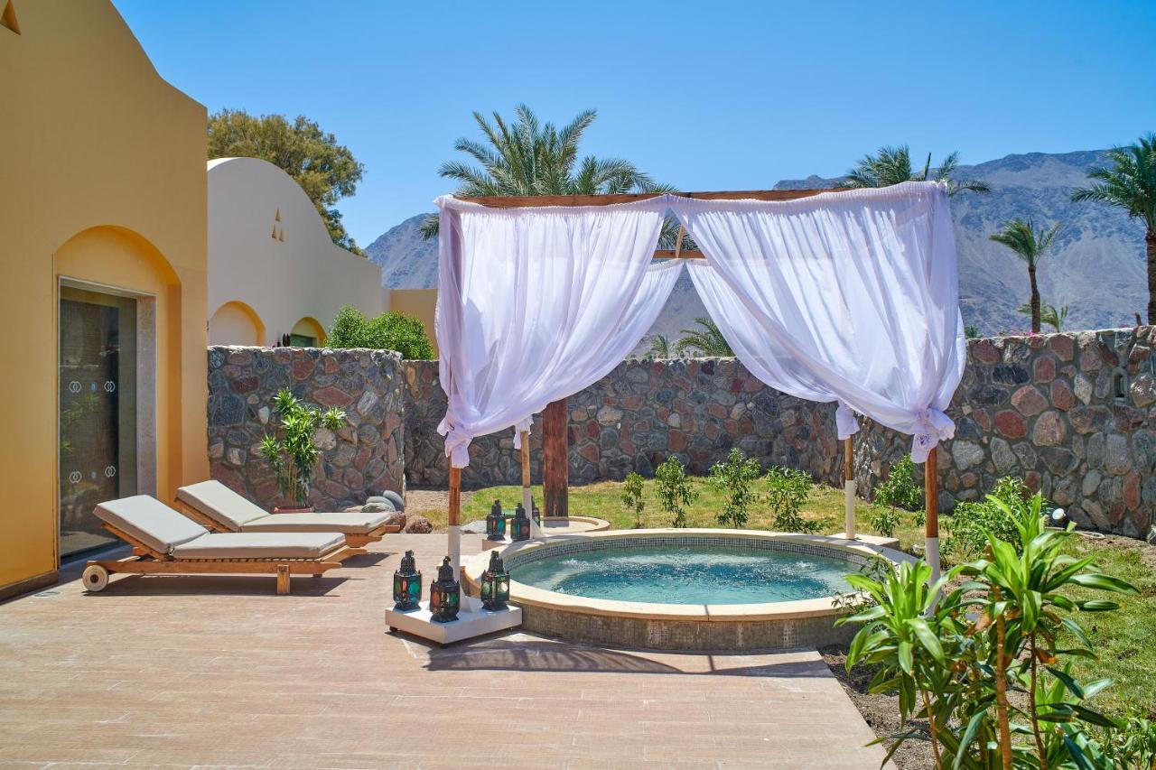 منتجع موزايك بيتش طابا هايتس المظهر الخارجي الصورة A private pool at a hotel