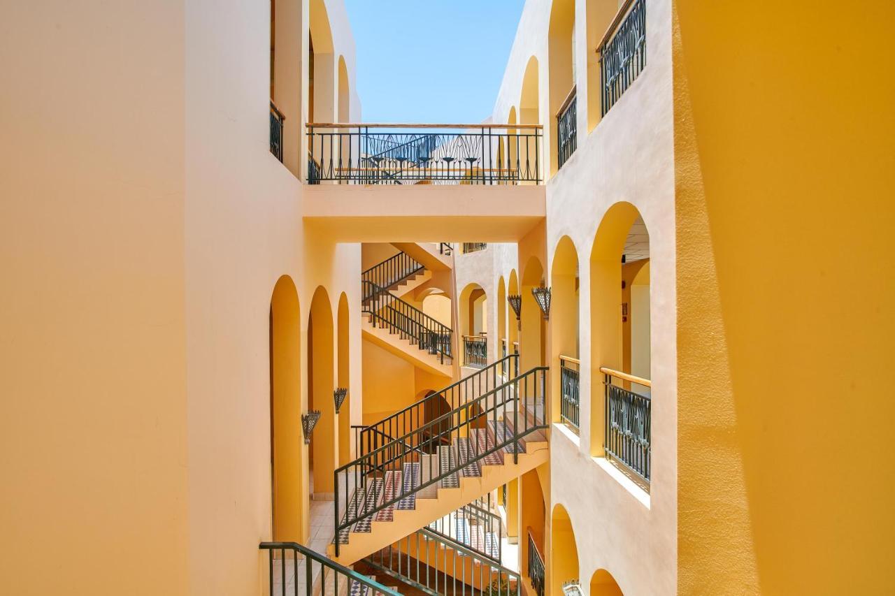 منتجع موزايك بيتش طابا هايتس المظهر الخارجي الصورة Interior of the hotel