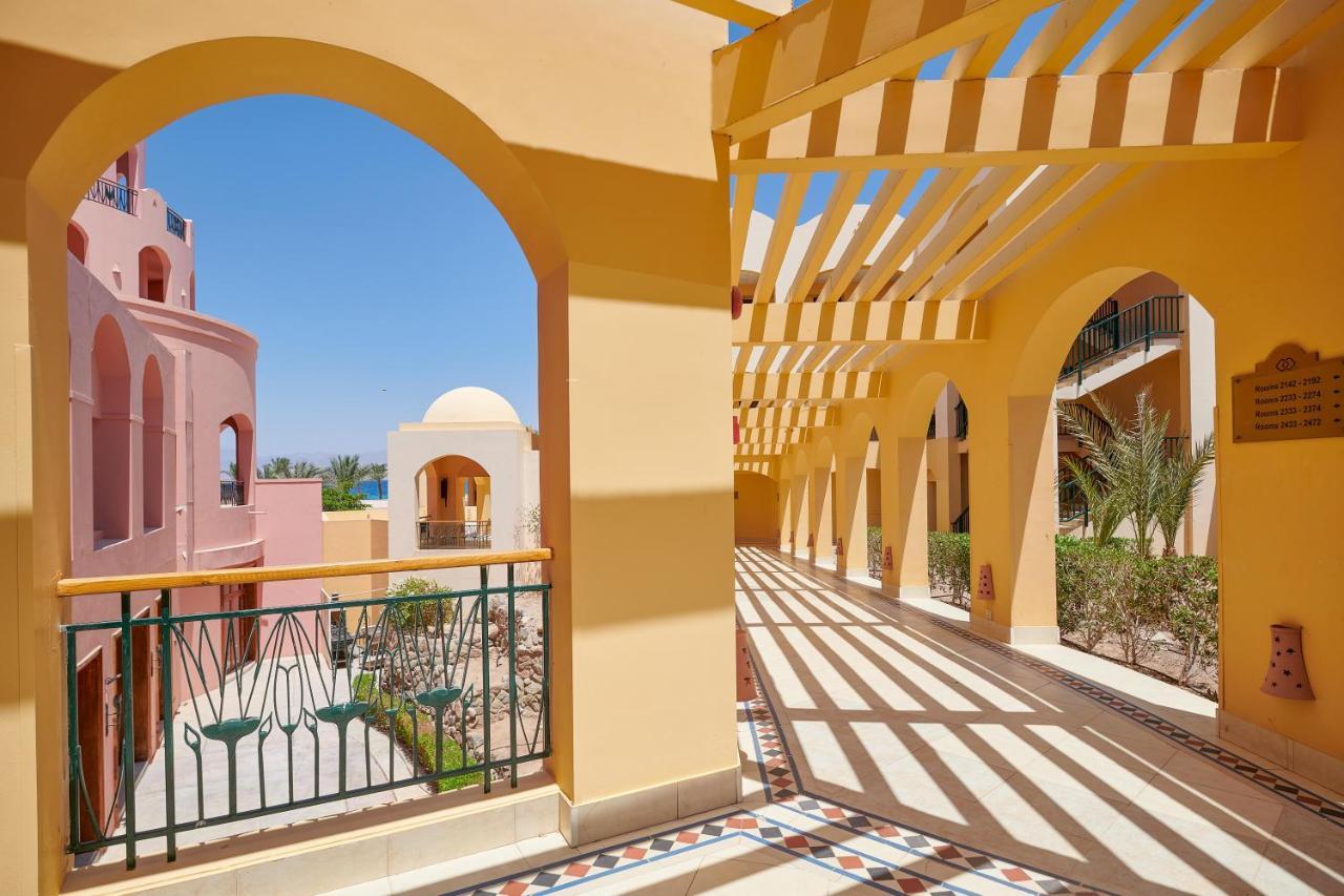منتجع موزايك بيتش طابا هايتس المظهر الخارجي الصورة The resort's architecture