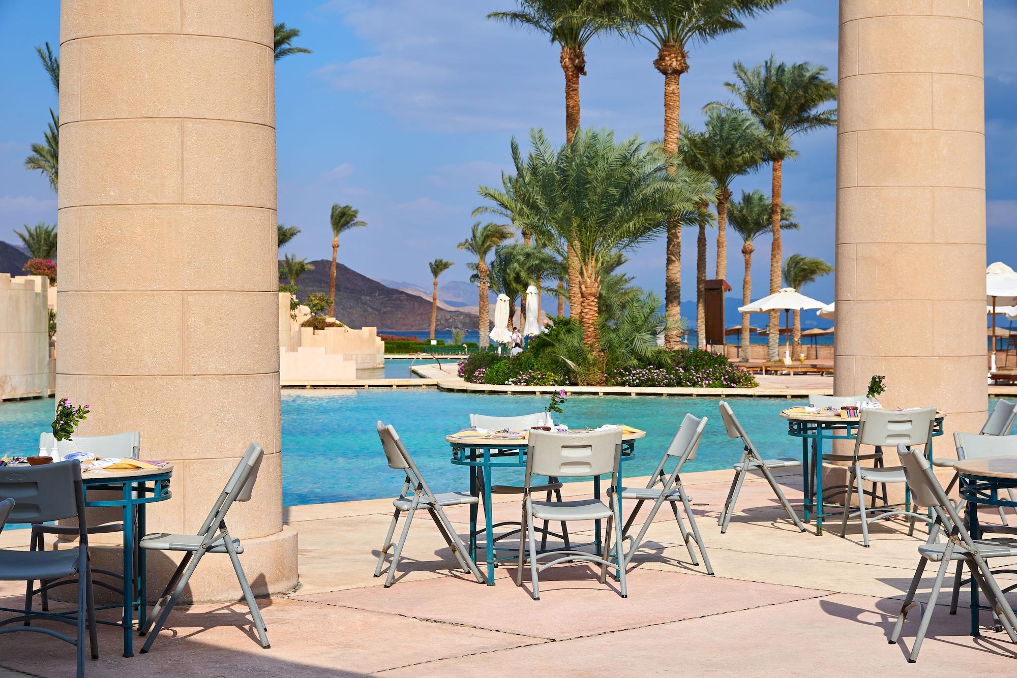 منتجع موزايك بيتش طابا هايتس المظهر الخارجي الصورة The pool at the Hilton Sharm El-Sheikh